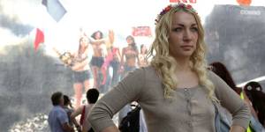 Femen arrive en Grande-Bretagne et se présente comme "l'Al-Qaida féministe"