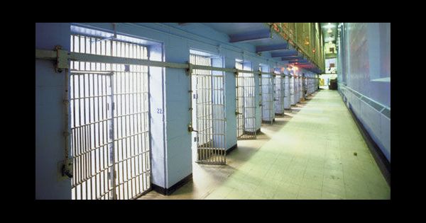 comment devenir surveillant penitentiaire