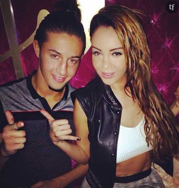 Tarek et sa soeur, la bimbo Nabilla s'affichant sur Instagram en mars 2014.