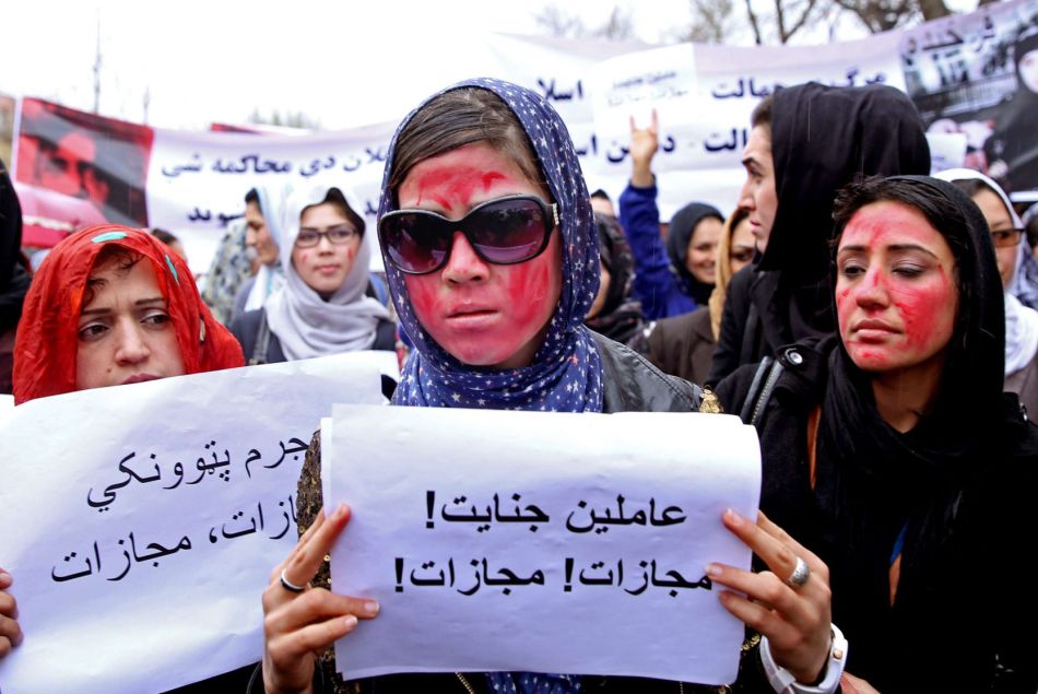 Des femmes manifestant à Kaboul le 23 mars 2015 suite au lynchage de Farkhunda.