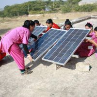 Honduras : ces femmes fournissent de l'énergie solaire à des milliers de foyers