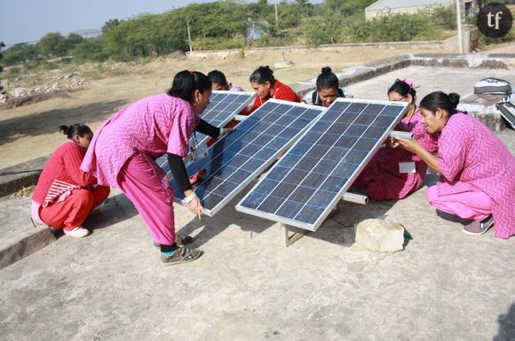 La pose de panneaux photovoltaïques au Honduras