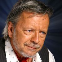 Renaud : un nouvel album de 14 chansons originales confirmé