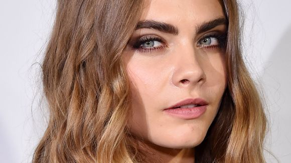 Crayon, coloration, pigmentation : les solutions pour des sourcils plus fournis