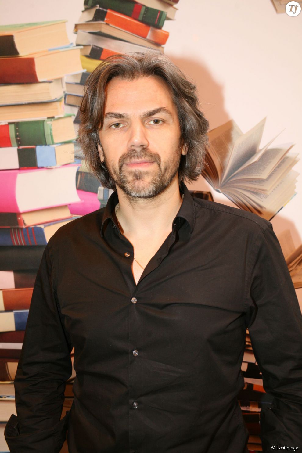 Aymeric Caron au salon du livre de Paris en 2015
