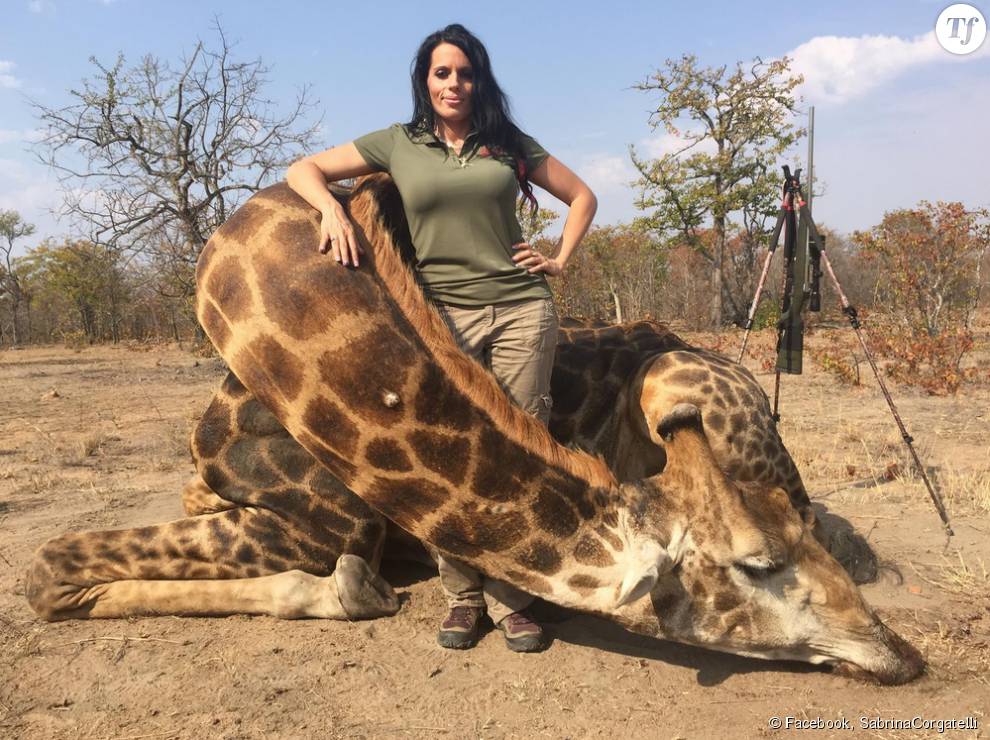 Sabrina Corgatelli prend plaisir à abattre des animaux en voie d&#039;extinction comme les girafes.