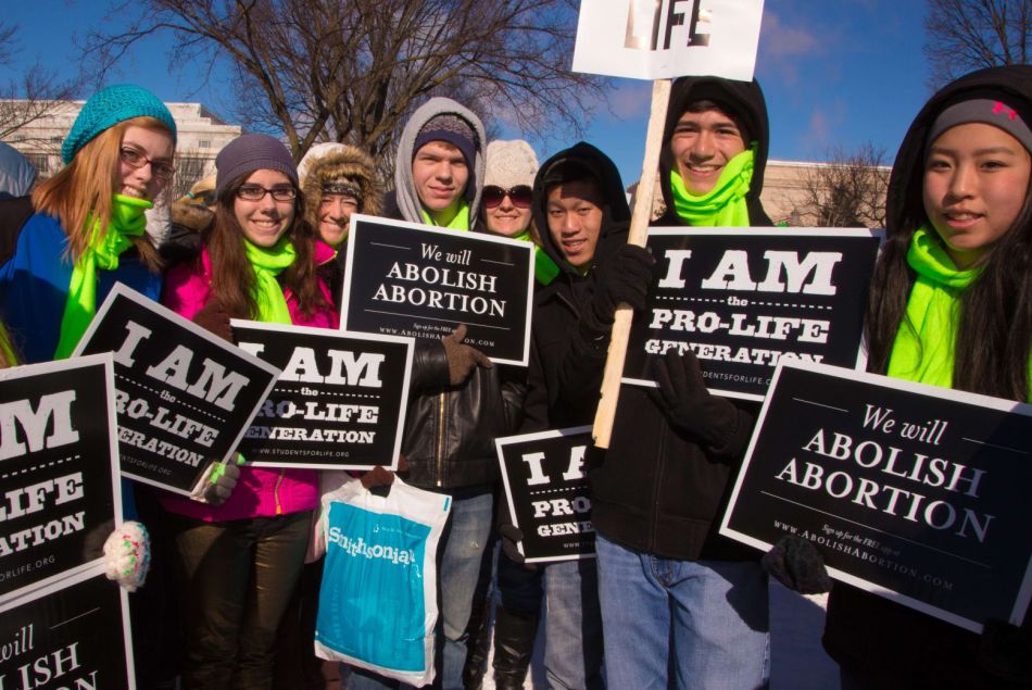 Aux Etats-Unis, un scandale lié au planning familial vient de relancer le débat sur le droit à l'avortement pour les femmes.