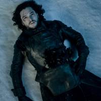 Game of Thrones saison 6 : ces photos du tournage confirment-elles la mort de Jon Snow ?