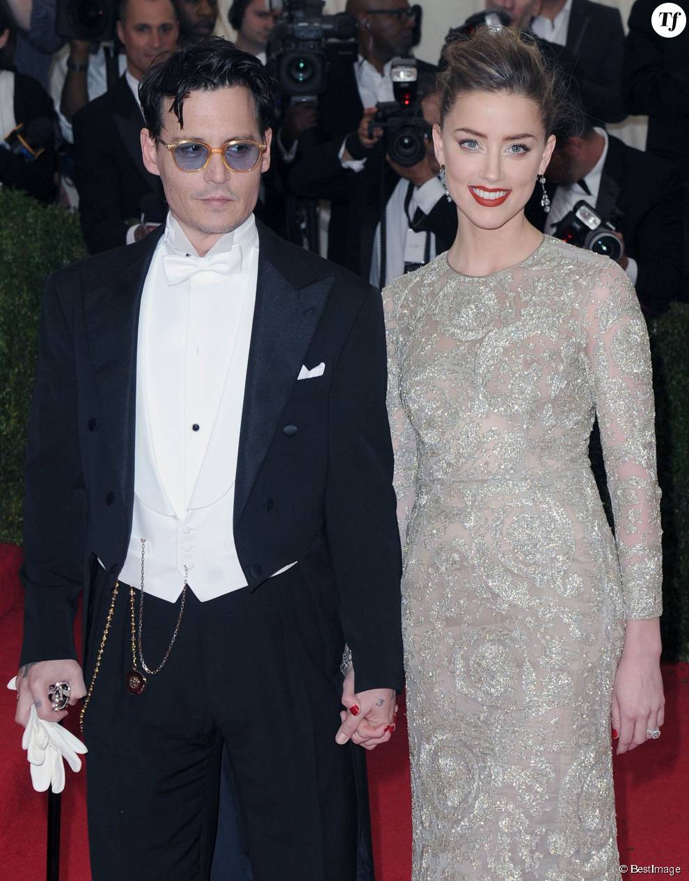 Non Johnny Depp ne va pas quitter Amber Heard pour se remettre avec Vanessa Paradis.