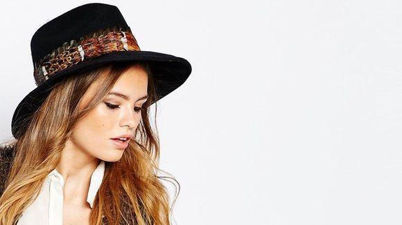 10 chapeaux so chic à adopter cet automne