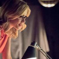 Arrow Saison 4 : Emily Bett Rickards parle du couple Oliver / Felicity (spoilers)