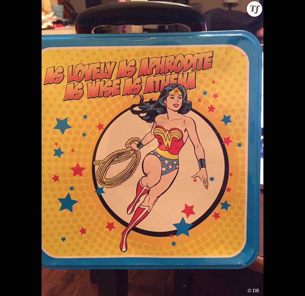 A aucun moment Wonder Woman n&#039;apparaît violente sur la lunch box