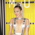  Miley Cyrus dans une superbe combi paillettes - Soirée des MTV Video Music Awards à Los Angeles le 30 aout 2015.  