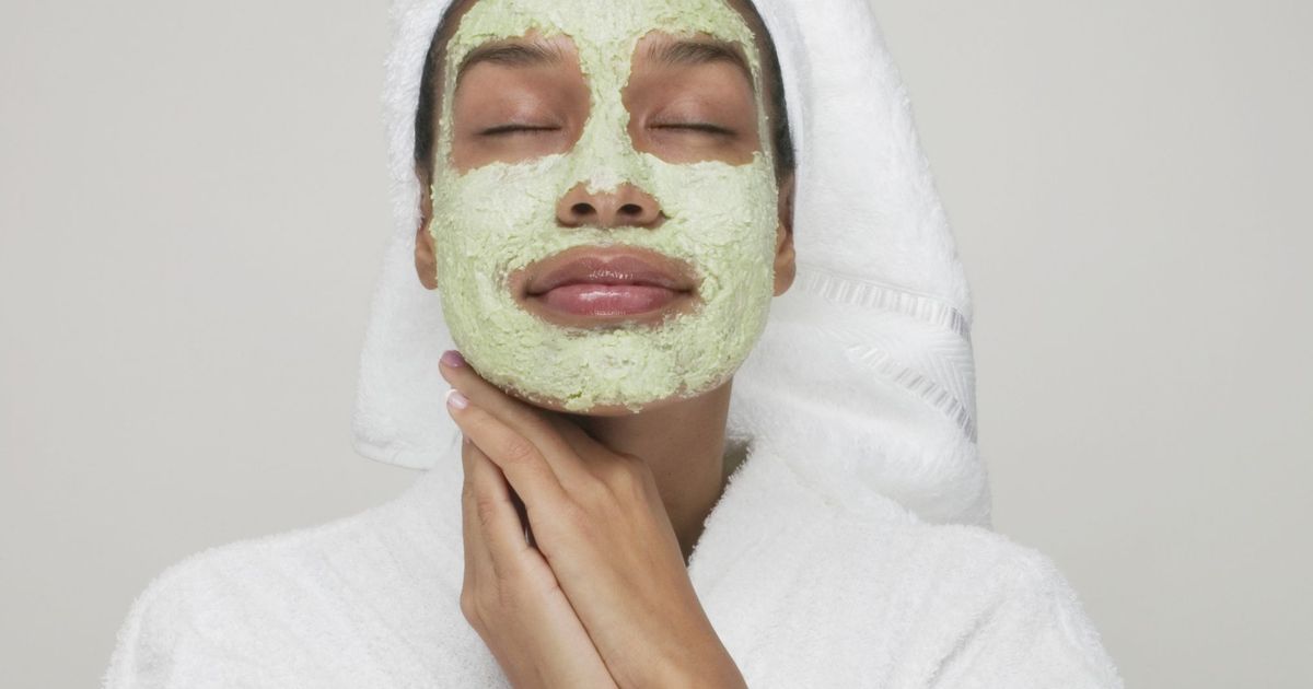 Comment faire un masque anti-points noirs soi-même ? - Terrafemina