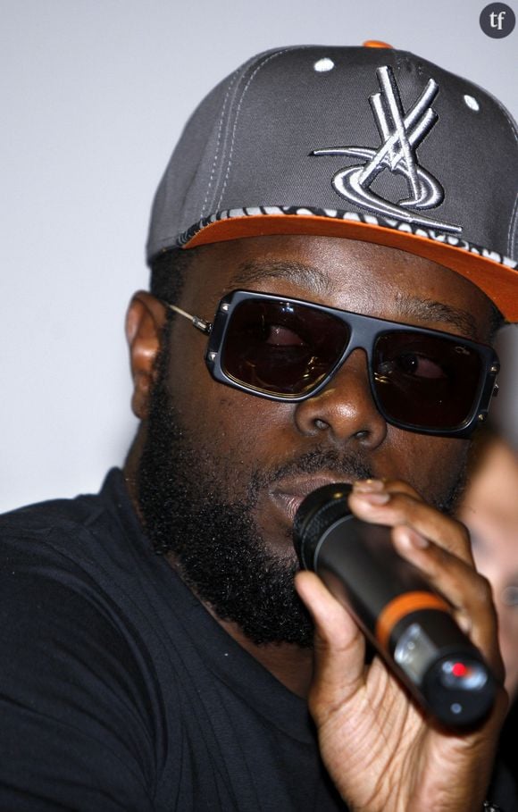 Maitre Gims - Conference de presse au Rex pour le concert "Urban Peace 3" a Paris le 5 septembre 2013. 