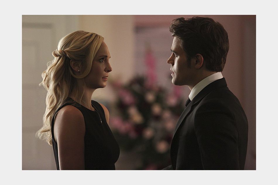 The Vampire Diaries saison 7 : pourquoi Stefan et Caroline ont-ils rompu ? (spoilers)