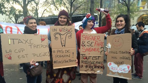 Manifestation contre la taxe tampon : j'y étais et... ça a saigné