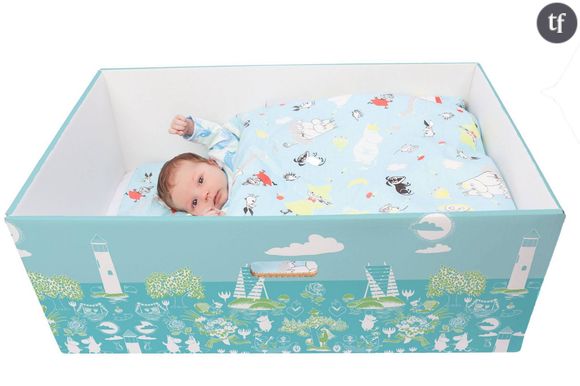 Les boîtes de naissance commercialisées par Finnish Baby Box