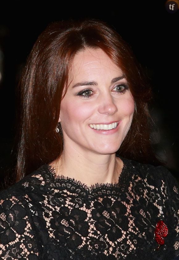 Catherine Kate Middleton, la duchesse de Cambridge - La famille royale d'Angleterre assiste au festival "Royal Remembrance" au Royal Albert Hall à Londres, le 7 novembre 2015. 