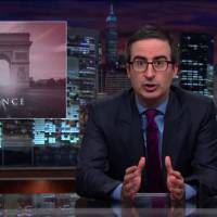 John Oliver : "Ces attentats ont été perpétrés par d'énormes foutus trous du cul !"