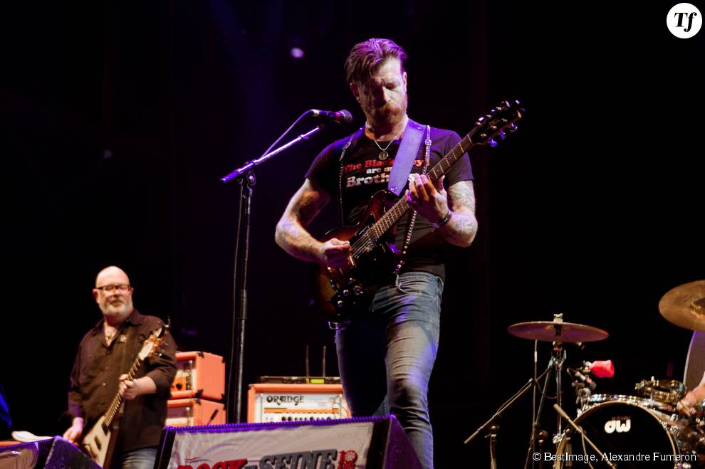 Le groupe Eagles Of Death Metal en concert lors du festival Rock en Seine en Aout 2012.