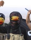  Des terroristes de Daech transformés en canards en plastique 