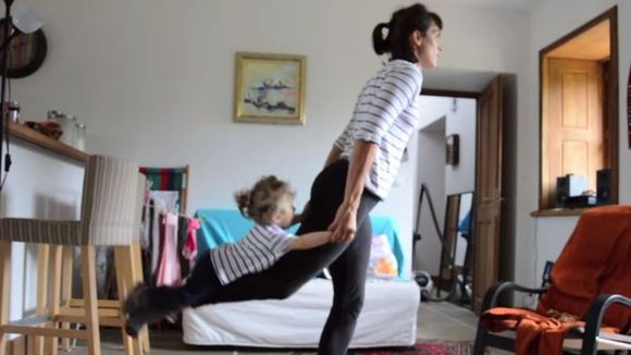 Ces mamans révèlent leurs exercices de gym à faire avec leur bébé
