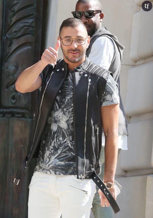 Karim Benzema - People au défilé de mode masculine Balmain PAP Printemps / été 2016 à l'hôtel Potocki à Paris le 27 juin 2015. 