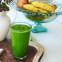 Glowing green smoothie : le jus vert dont raffolent les stars