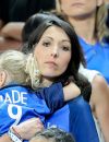 Jenifer Giroud (Femme de Olivier Giroud) et sa fille Jade après le match de la finale de l'Euro 2016 Portugal-France au Stade de France à Saint-Denis, France, le 10 juin 2016