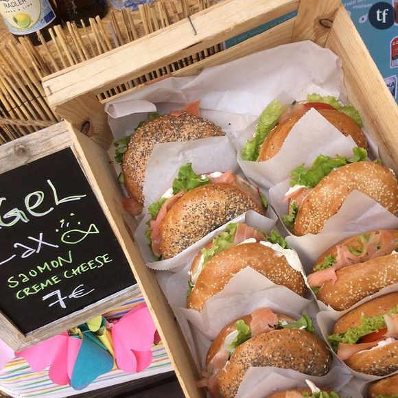 Les bagels saumon du café éphémère HEJ!, dans le jardin de l'Institut suédois