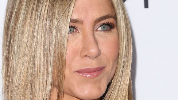 Jennifer Aniston défend son droit à être épanouie sans enfant (et on lui dit merci)