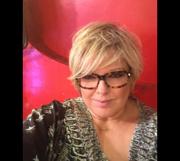Laurence Boccolini : l'animatrice s'en prend à François Hollande après l'attentat de Nice