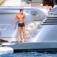 Cristiano Ronaldo : ses vacances hot à Ibiza sur un yacht (photos)