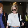 Kristen Stewart et sa compagne Alicia Cargile arrivent à l'aéroport de Los Angeles (LAX), le 19 mai 2016