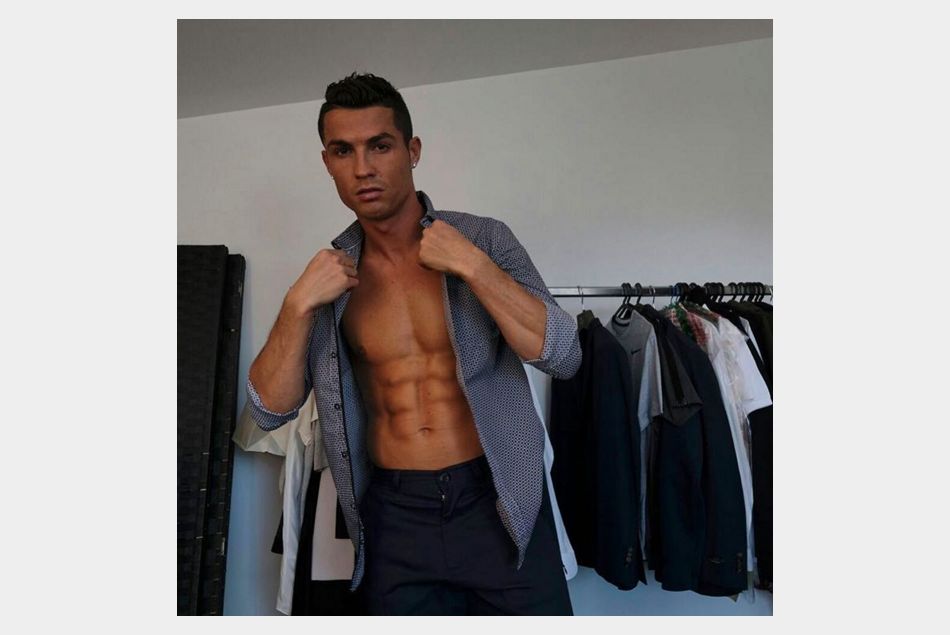Le footballeur Cristiano Ronaldo accusé d'être accro au Botox