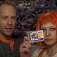 Bruce Willis et Milla Jovovich dans Le Cinquième élément