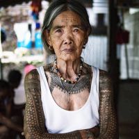 La planète entière rêve de se faire tatouer par cette dame de 101 ans