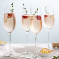 La rosénade, le cocktail qui change du rosé
