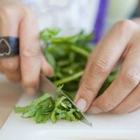 Pourquoi vous devriez manger plus d'herbes fraîches ?