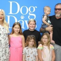 "Vos enfants sont gros" : Tori Spelling riposte aux attaques contre sa famille