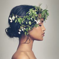 Elles transforment leurs cheveux en vase à fleurs