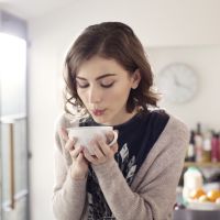 Si vous êtes anxieuse, vous devriez peut-être arrêter la caféine