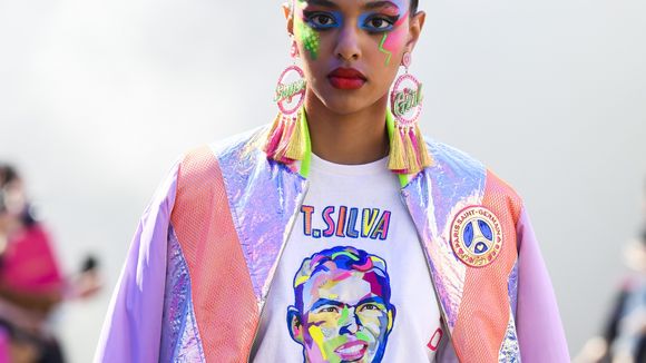 Manish Arora fait défiler le PSG lors de la Fashion Week parisienne