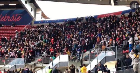 L'Hymne des femmes chanté lors d'un match à Rennes