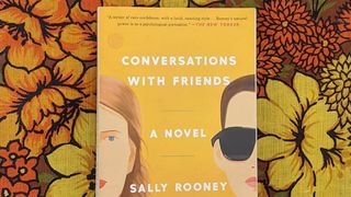 Pourquoi Sally Rooney est le nouveau phénomène d'une génération