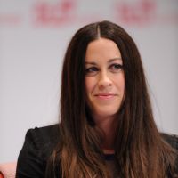 Des femmes "agressées, harcelées, violées" : Alanis Morissette brise le silence