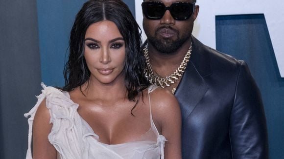 "C'est compliqué et douloureux" : Kim Kardashian aborde la bipolarité de Kanye West