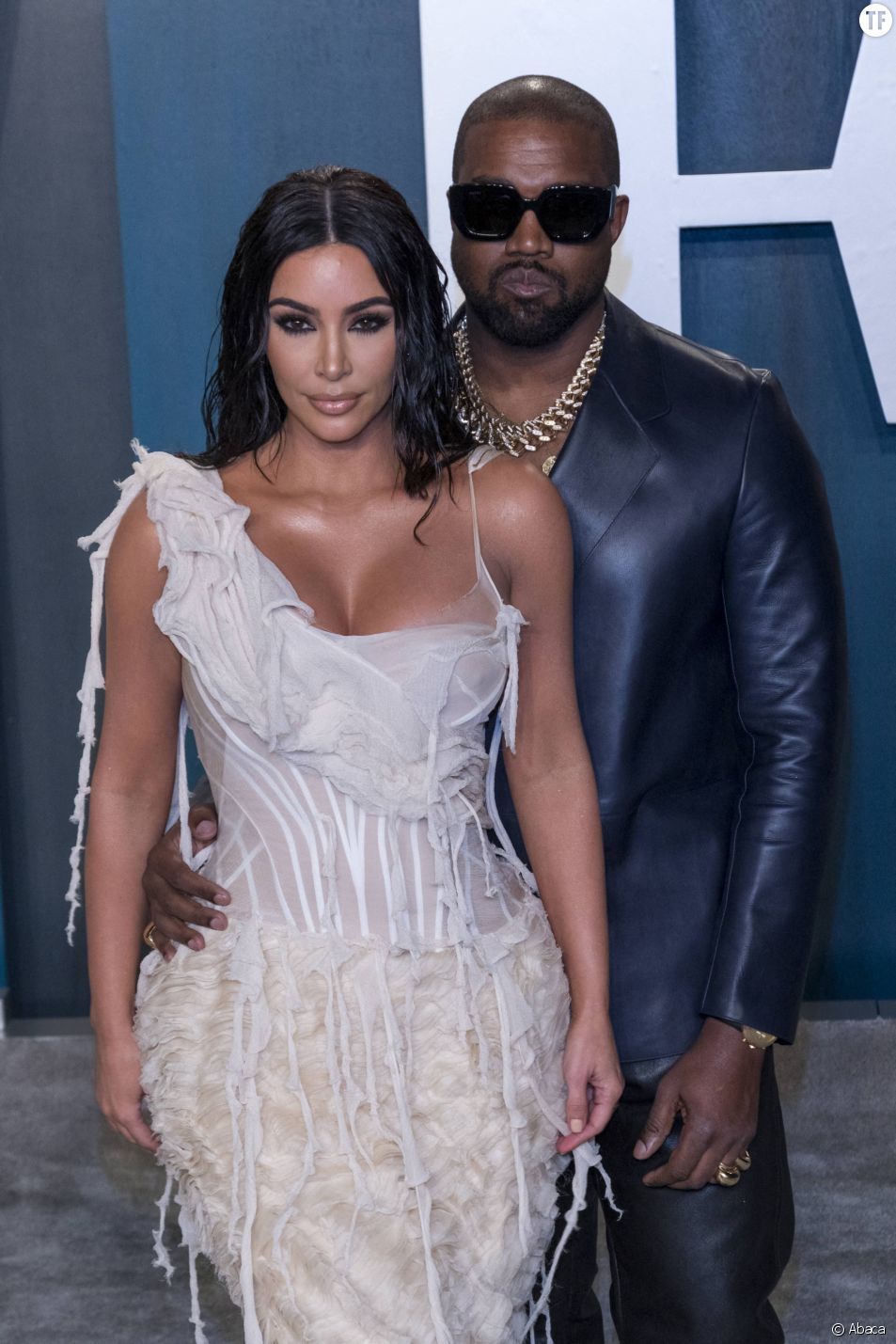 "C'est compliqué et douloureux" : Kim Kardashian aborde la bipolarité de Kanye West