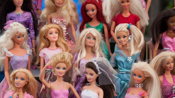 Du harcèlement sexuel dans les usines de Barbie ?